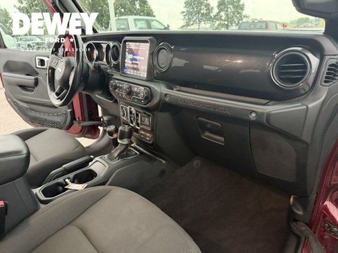 Used 2021 Jeep Wrangler Unlimited Sport AWD/4WD image 34