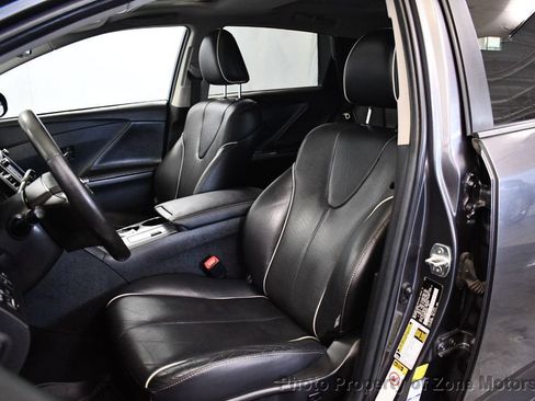 Used 2014 Toyota Venza Limited w/ Tow Prep Package AWD/4WD image 6