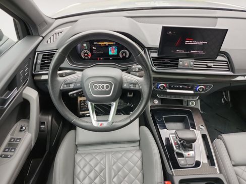 Used 2023 Audi SQ5 Premium Plus AWD/4WD image 10