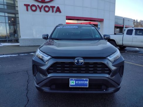Used 2024 Toyota RAV4 LE image 8