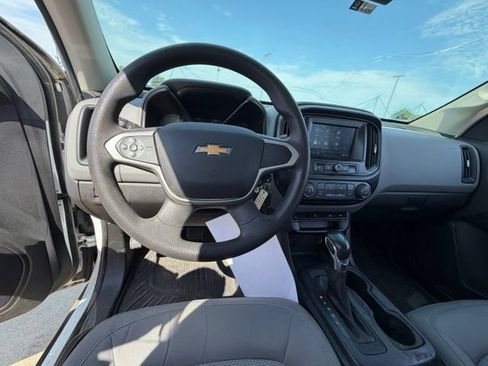 Used 2022 Chevrolet Colorado W/T w/ Custom Special Edition RWD image 15