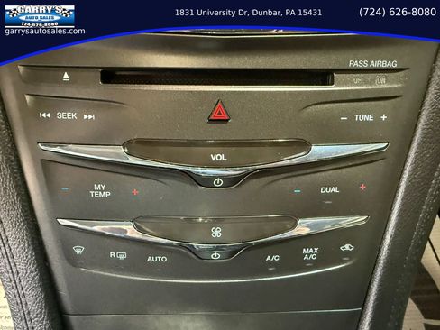 Used 2018 Lincoln MKT AWD image 20