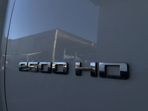 Used 2010 Chevrolet Silverado 2500 W/T image 9