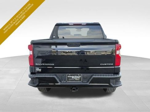Certified 2024 Chevrolet Silverado 1500 Custom AWD/4WD image 10