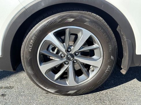 Used 2019 Kia Sorento EX w/ EX Touring Package image 9