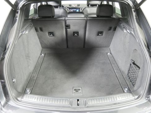 Used 2019 Porsche Macan image 18