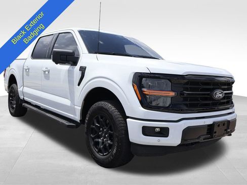 Used 2025 Ford F150 XLT w/ Equipment Group 302A MID AWD/4WD image 12