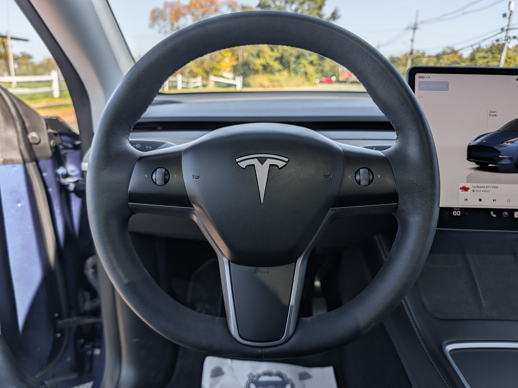 Used 2023 Tesla Model Y Long Range AWD/4WD image 22