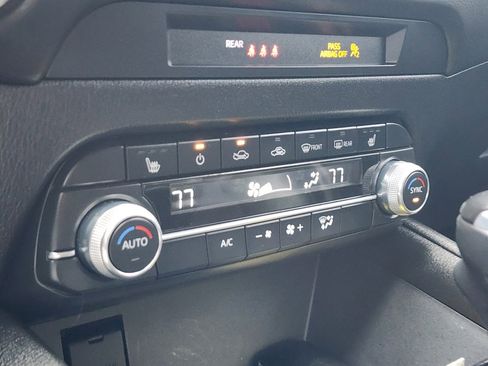 Used 2021 MAZDA CX-5 Touring image 22