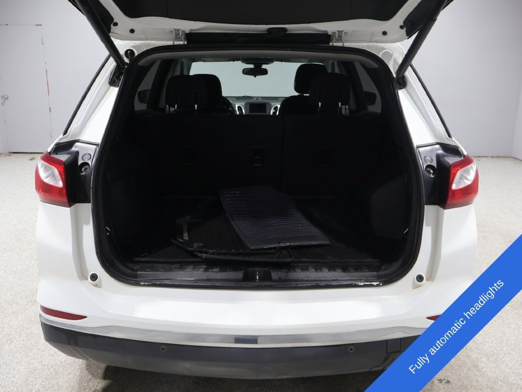 Used 2019 Chevrolet Equinox LT AWD/4WD image 12