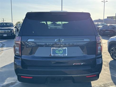 Used 2022 Chevrolet Suburban RST w/ Luxury Package image 3