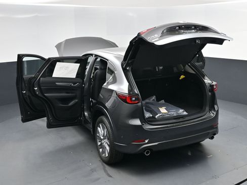 New 2025 MAZDA CX-5 AWD 2.5 S w/ Premium Plus Pkg image 15