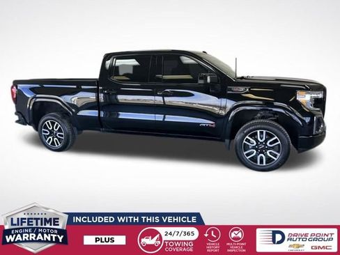 Used 2022 GMC Sierra 1500 AT4 w/ AT4 Premium Package image 2