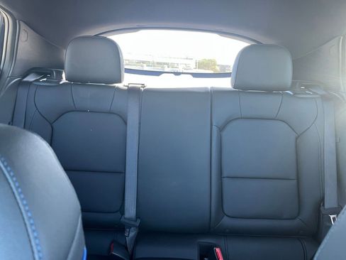 Used 2025 Buick Envista Sport Touring image 39