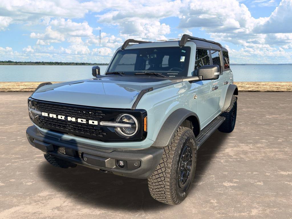 Certified 2022 Ford Bronco Wildtrak AWD/4WD image 4