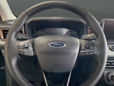 Used 2024 Ford Maverick Lariat image 14