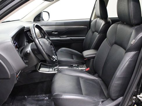 Used 2020 Mitsubishi Outlander SEL image 10