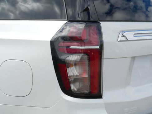 Used 2023 Chevrolet Tahoe Premier w/ Max Trailering Package AWD/4WD image 17