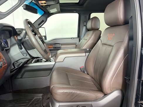 Used 2016 Ford F350 King Ranch w/ King Ranch Package image 11