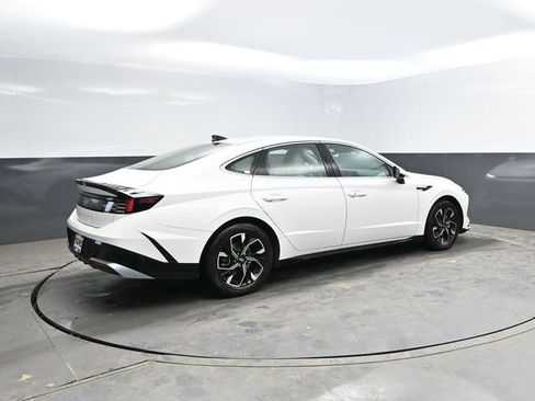 Used 2025 Hyundai Sonata SEL image 9