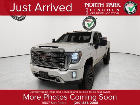 Used 2020 GMC Sierra 2500 Denali w/ Technology Package AWD/4WD image 1
