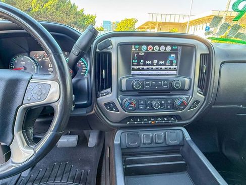 Used 2017 GMC Sierra 1500 Denali w/ Denali Ultimate Package image 25