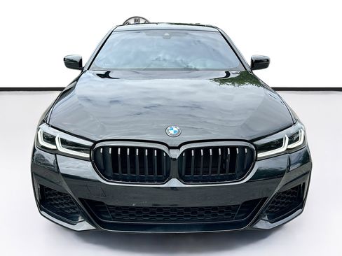 Certified 2023 BMW 540i w/ M Sport Package image 2