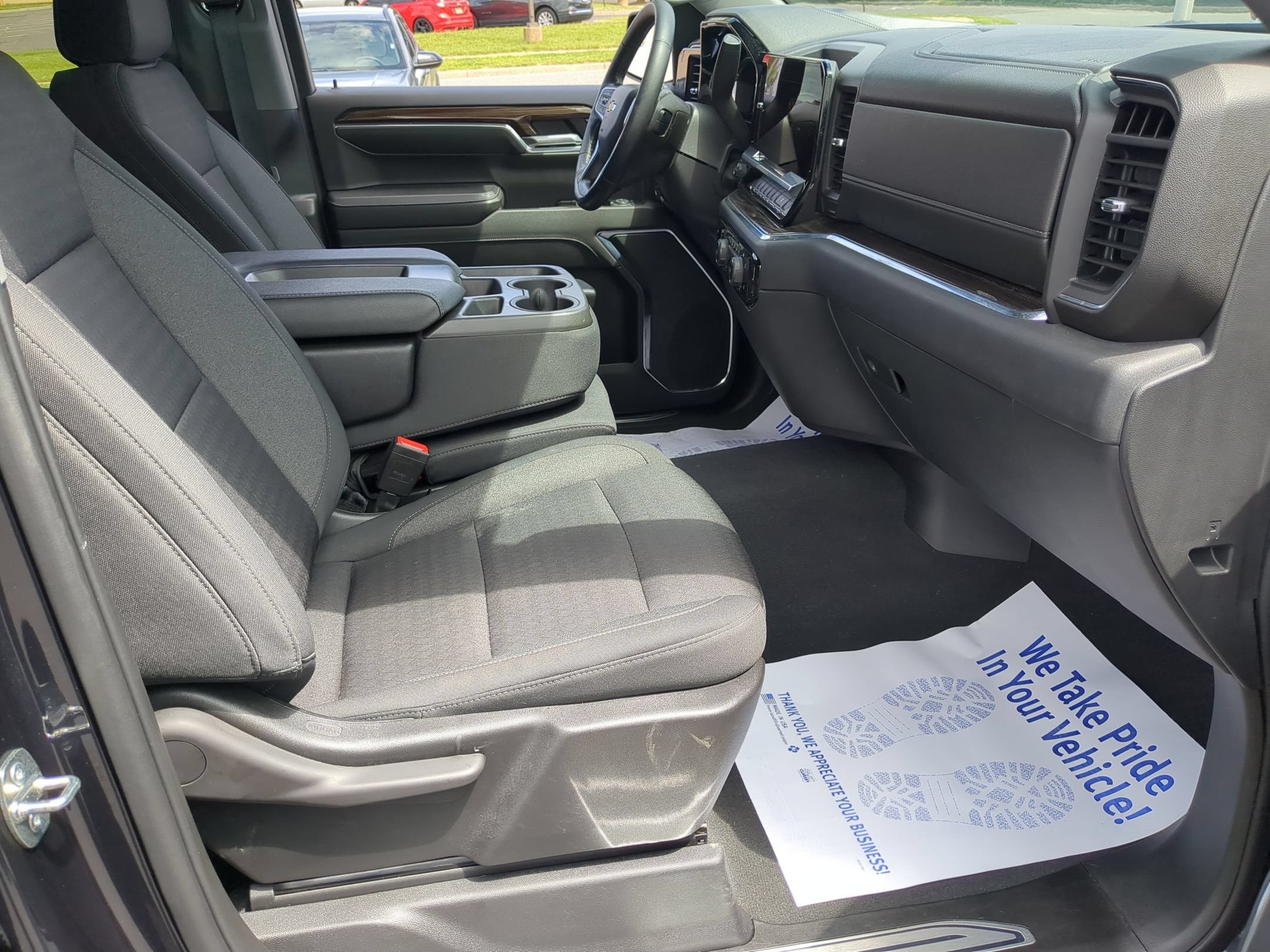 Certified 2023 Chevrolet Silverado 1500 LT AWD/4WD image 25