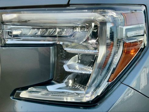 Used 2020 GMC Sierra 1500 Denali w/ Technology Package image 10