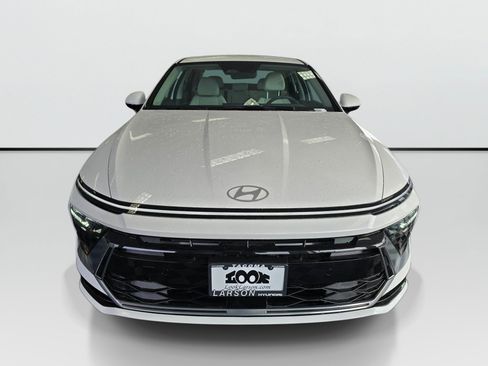 New 2026 Hyundai Sonata SEL AWD/4WD image 9