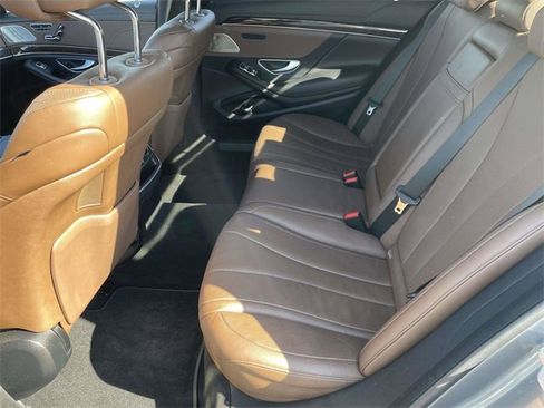 Used 2020 Mercedes-Benz S 450 Sedan image 10