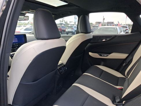Used 2023 Lexus NX 350 AWD image 14