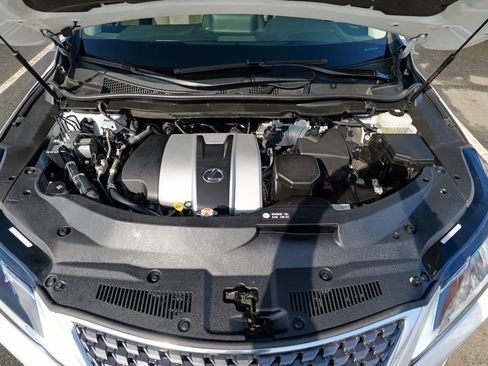 Used 2022 Lexus RX 350L Premium w/ Premium Package image 58