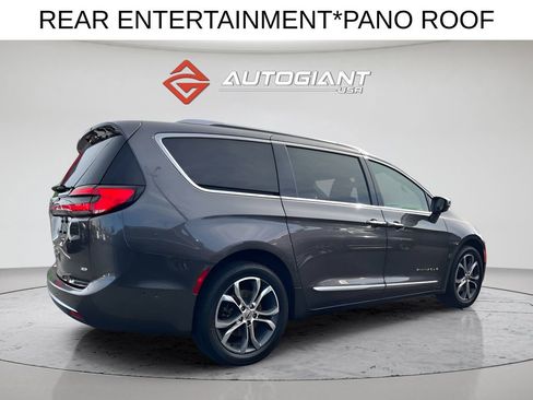 Used 2021 Chrysler Pacifica Pinnacle AWD/4WD image 8