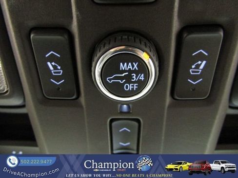 Used 2021 GMC Yukon XL Denali w/ Denali Ultimate Package AWD/4WD image 51