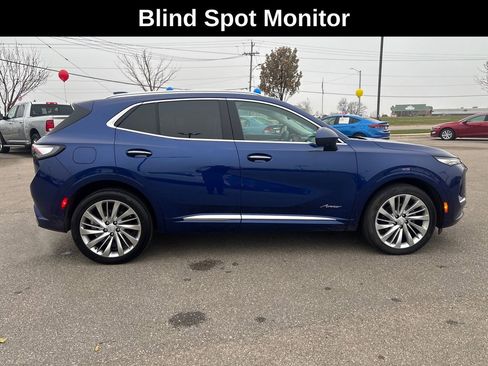 Used 2025 Buick Envision Avenir image 8