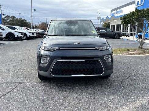 Used 2020 Kia Soul S image 3