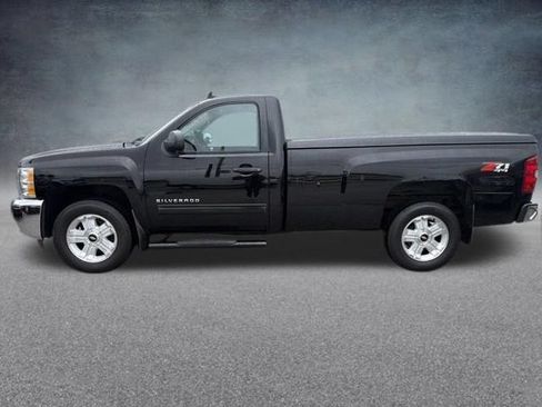 Used 2013 Chevrolet Silverado 1500 LT w/ Interior Plus Package AWD/4WD image 11