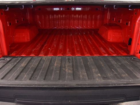 Used 2020 GMC Sierra 1500 Elevation w/ Elevation Value Package AWD/4WD image 8