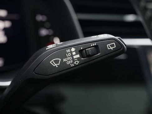 Used 2020 Audi SQ7 Prestige w/ Prestige Package image 57