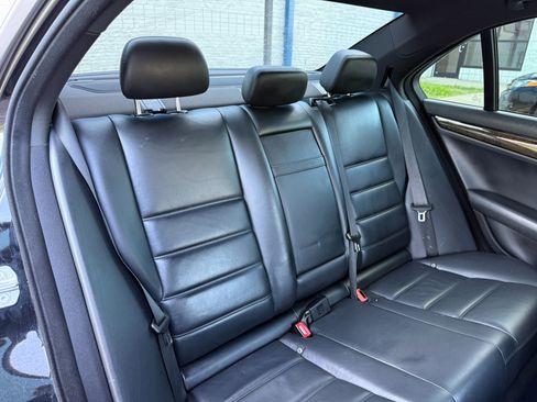Used 2009 Mercedes-Benz C 63 AMG Sedan image 20