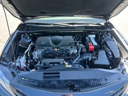 Used 2024 Toyota Camry XSE FWD image 13