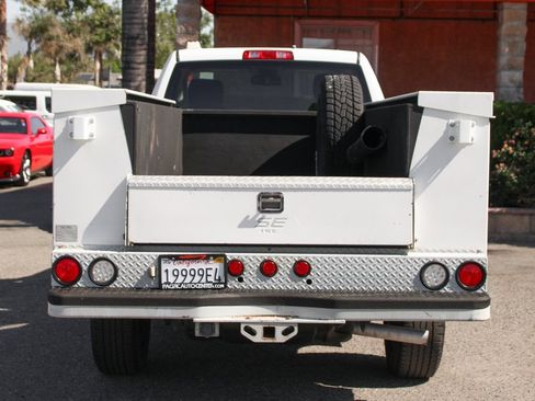 Used 2014 RAM 3500 Tradesman w/ Power & Remote Entry Group image 8