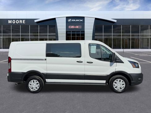 Used 2024 Ford Transit 250 Low Roof w/ Exterior Upgrade Package image 3