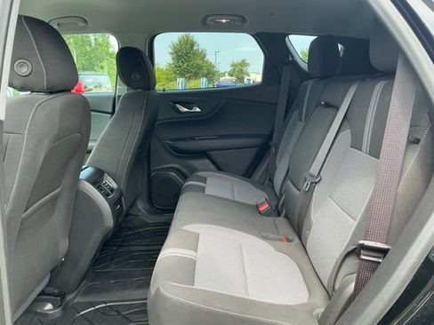 Used 2025 Chevrolet Blazer LT w/ Convenience Package AWD/4WD image 33