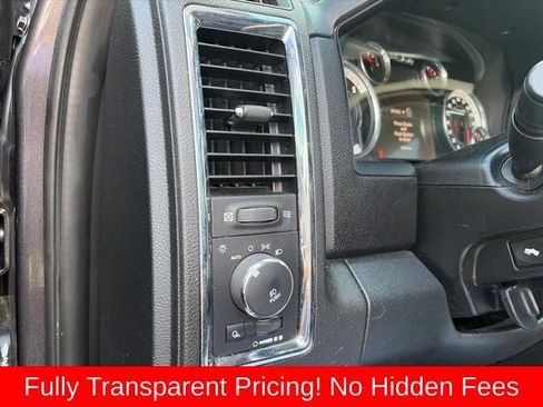Used 2015 RAM 1500 Laramie w/ Convenience Group AWD/4WD image 10