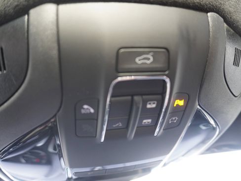 Used 2024 Maserati Ghibli Trofeo image 35