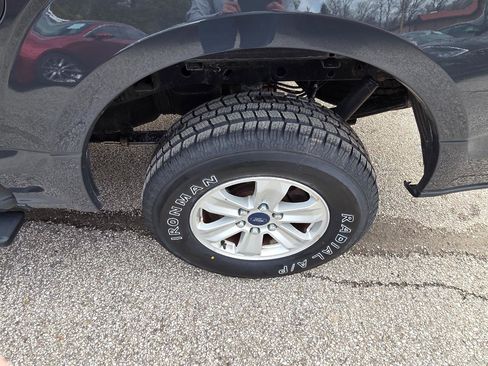 Used 2017 Ford F150 XLT image 15