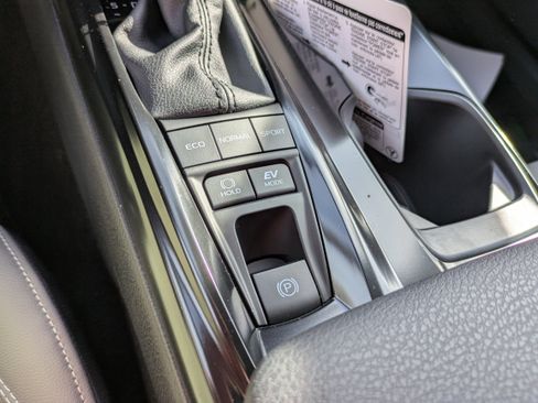 New 2026 Toyota Camry SE image 18