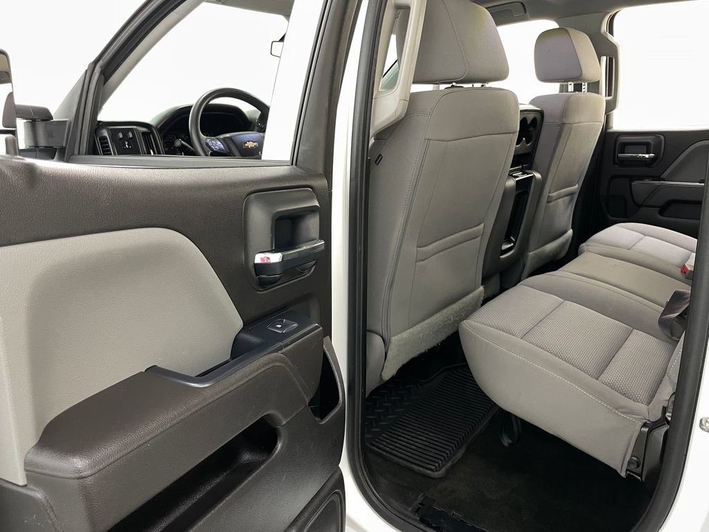 Used 2017 Chevrolet Silverado 1500 Custom w/ Custom Convenience Package AWD/4WD image 39